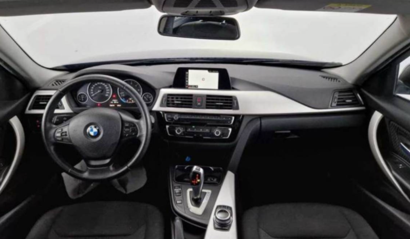 
								BMW SERIE 3 Touring 2017 full									