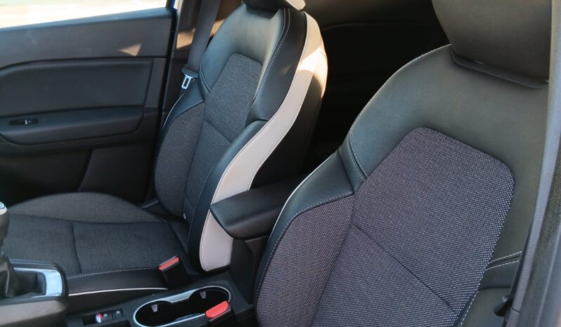 
								RENAULT CAPTUR TCe ZEN 2022 ETIQUETA ECO full									