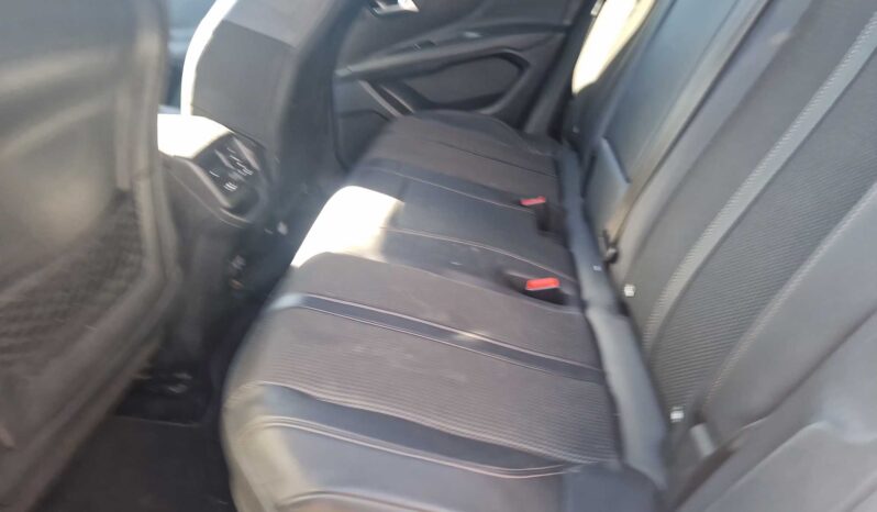 
								PEUGEOT 3008 GT 1.6 HYBRID 225CV AUT 2022 full									