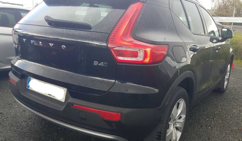 
								VOLVO XC40 MOMENTUM PRO B4 2.0 197CV AWD AUT 2021 full									